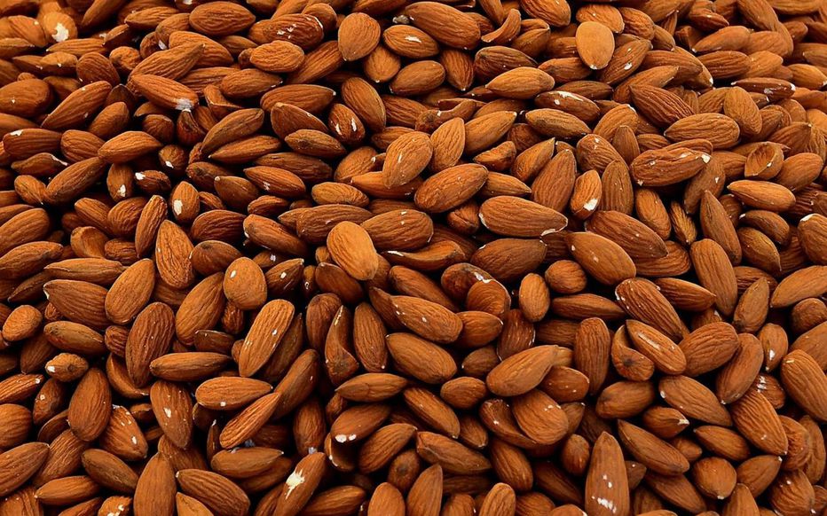 La meilleure collation pour la santé est… 23 amandes 1 La meilleure collation pour la santé est… 23 amandes 1