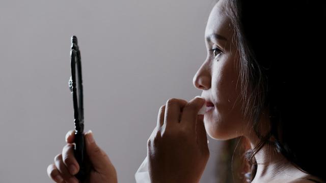 VIRUS DE L'HERPÈS : 4 CONSEILS POUR PRÉVENIR L'APPARITION DU BOUTON DE FIÈVRE 1 VIRUS DE L'HERPÈS : 4 CONSEILS POUR PRÉVENIR L'APPARITION DU BOUTON DE FIÈVRE 1