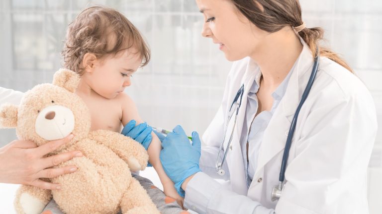 Guide de la vaccination chez l'enfant 12