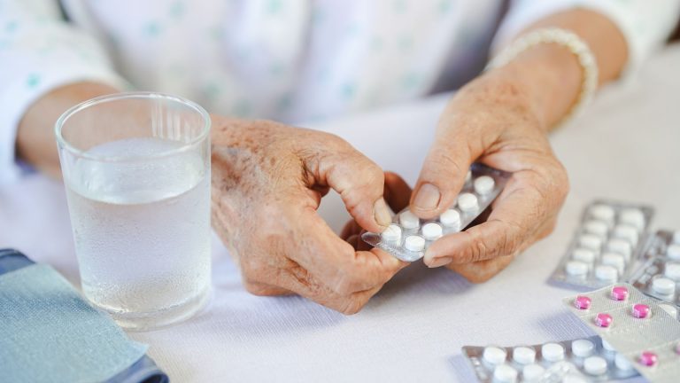 Interactions médicamenteuses et conduite, attention ! 4